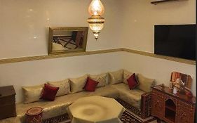 Quarya Assiyahia - Riad Camilia- Maison Entiere 3Ch, Piscines & Parking